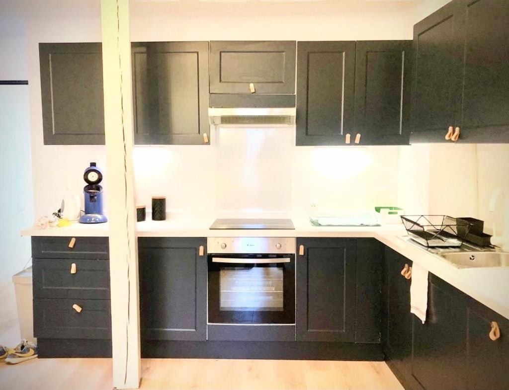 Une Maison Design Dans Le Centre Ville ฟัว ภายนอก รูปภาพ
